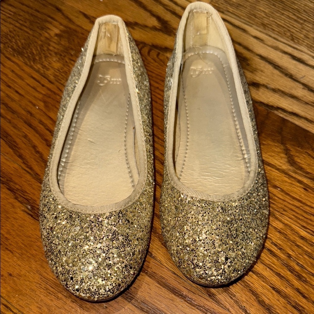 Gap kids girls gold glitter sparkle flats size 2 EUC